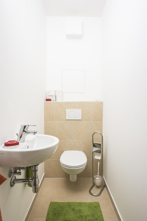 Sky View Apartment וינה מראה חיצוני תמונה