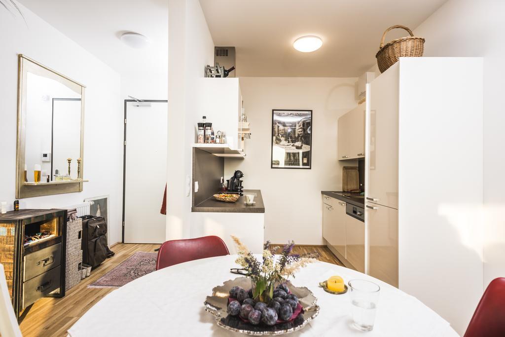 Sky View Apartment וינה מראה חיצוני תמונה